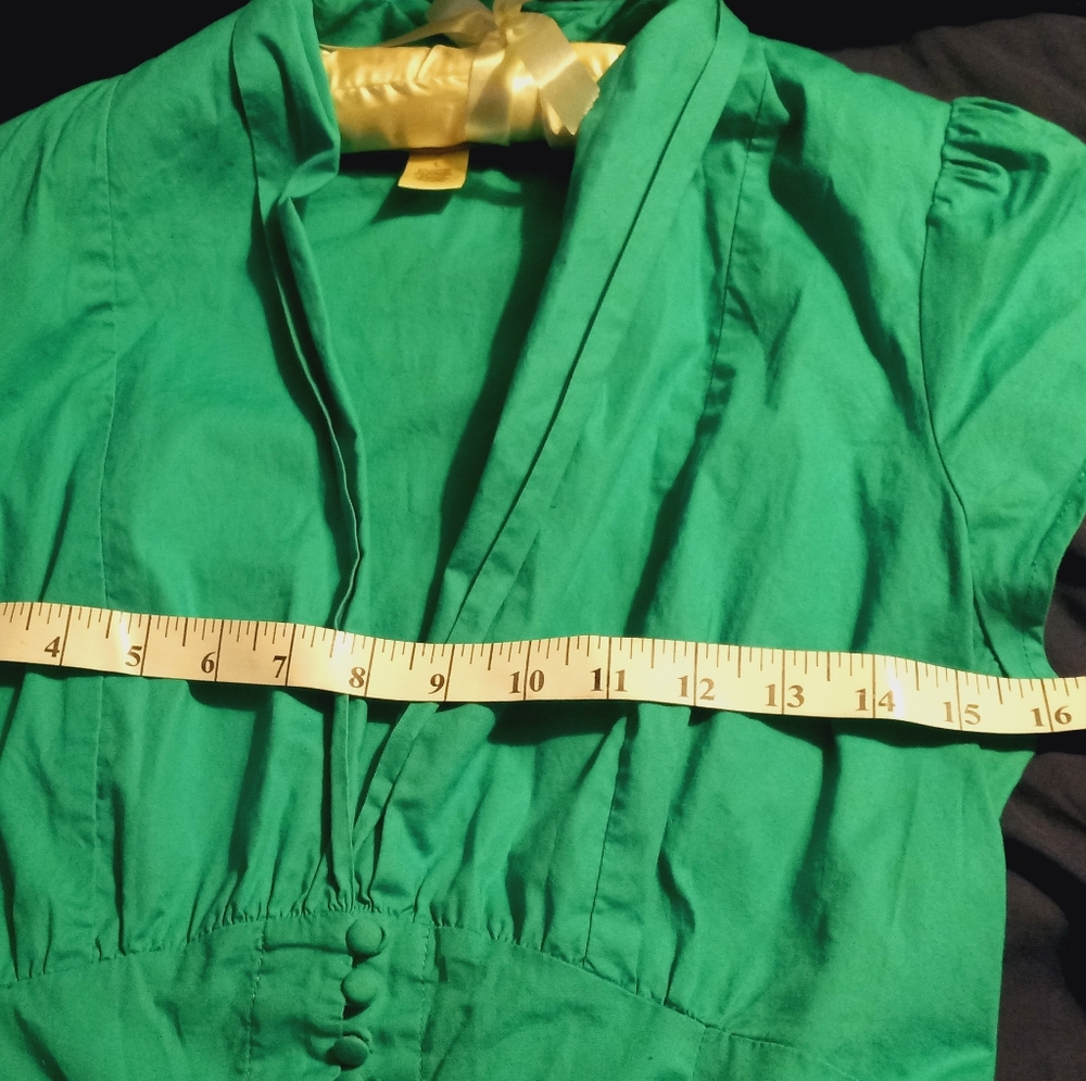 Structured peplum top with button waist - Picture 8 of 15
